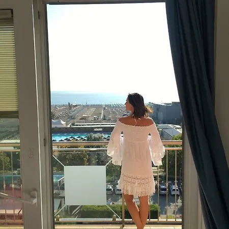 Апартаменты Le Murrine Frontemare Seaview 504 Соттомарина